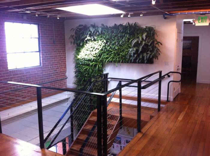 131109_ch-forum_green-wall