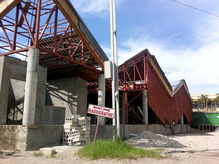 131016_660-exterior_Karl-J