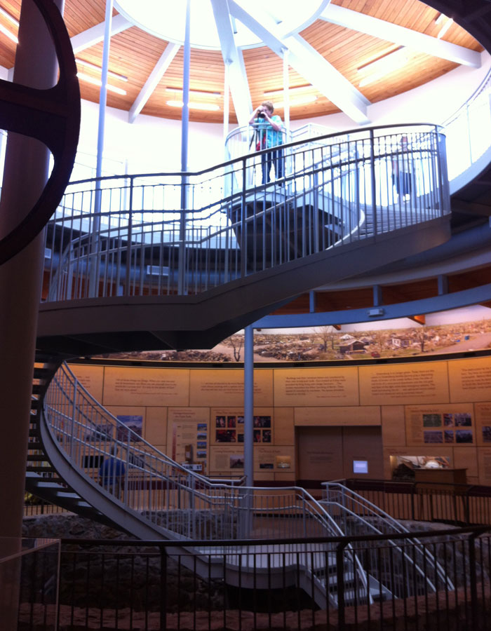 kbobblog-Greensburg-2014-07_9479-Big-Well-interior-900