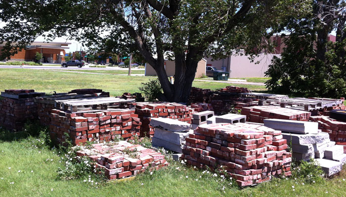 kbobblog-Greensburg-2014-07_9524-leftover-bricks-700