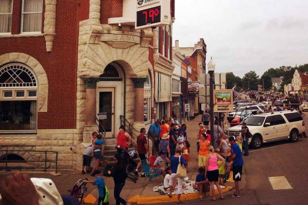 kbobblog_140621-9033_morris-co-concil-grove-fair_900