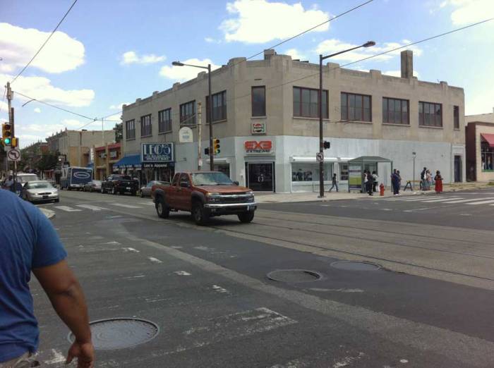 kbobblog_2013-08-16-2727-philly-painting_900